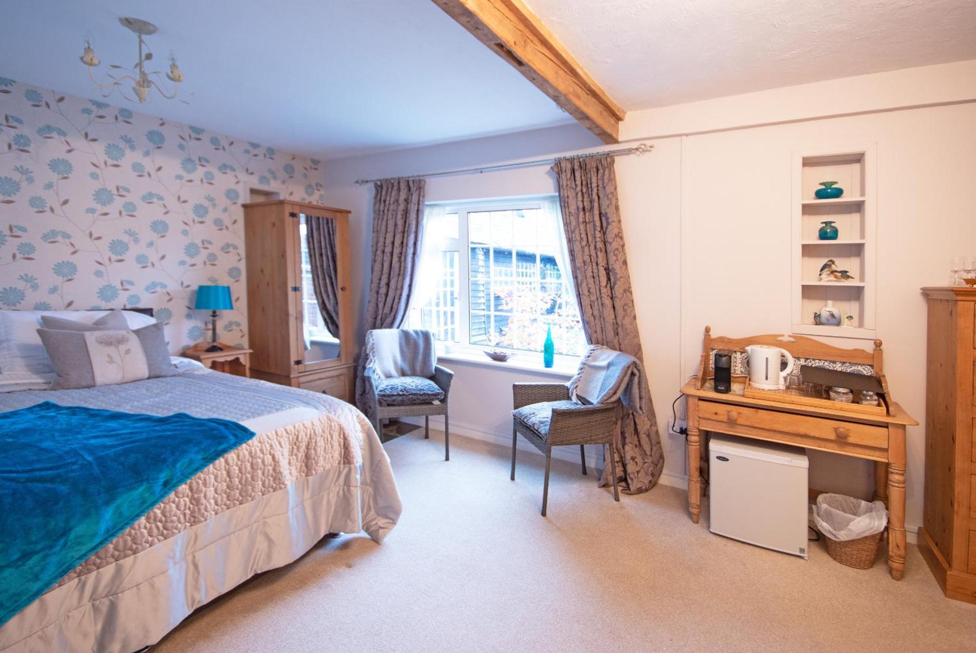 Magpies Lodge Slinfold Экстерьер фото