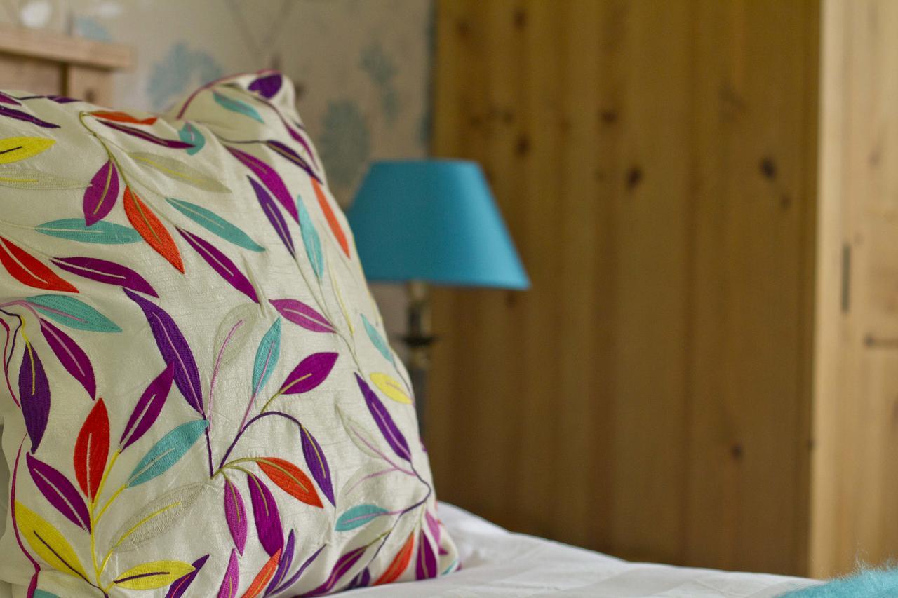 Magpies Lodge Slinfold Экстерьер фото
